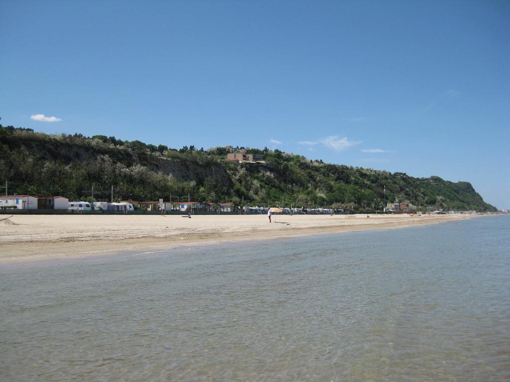 Camping Norina Pesaro Exterior foto